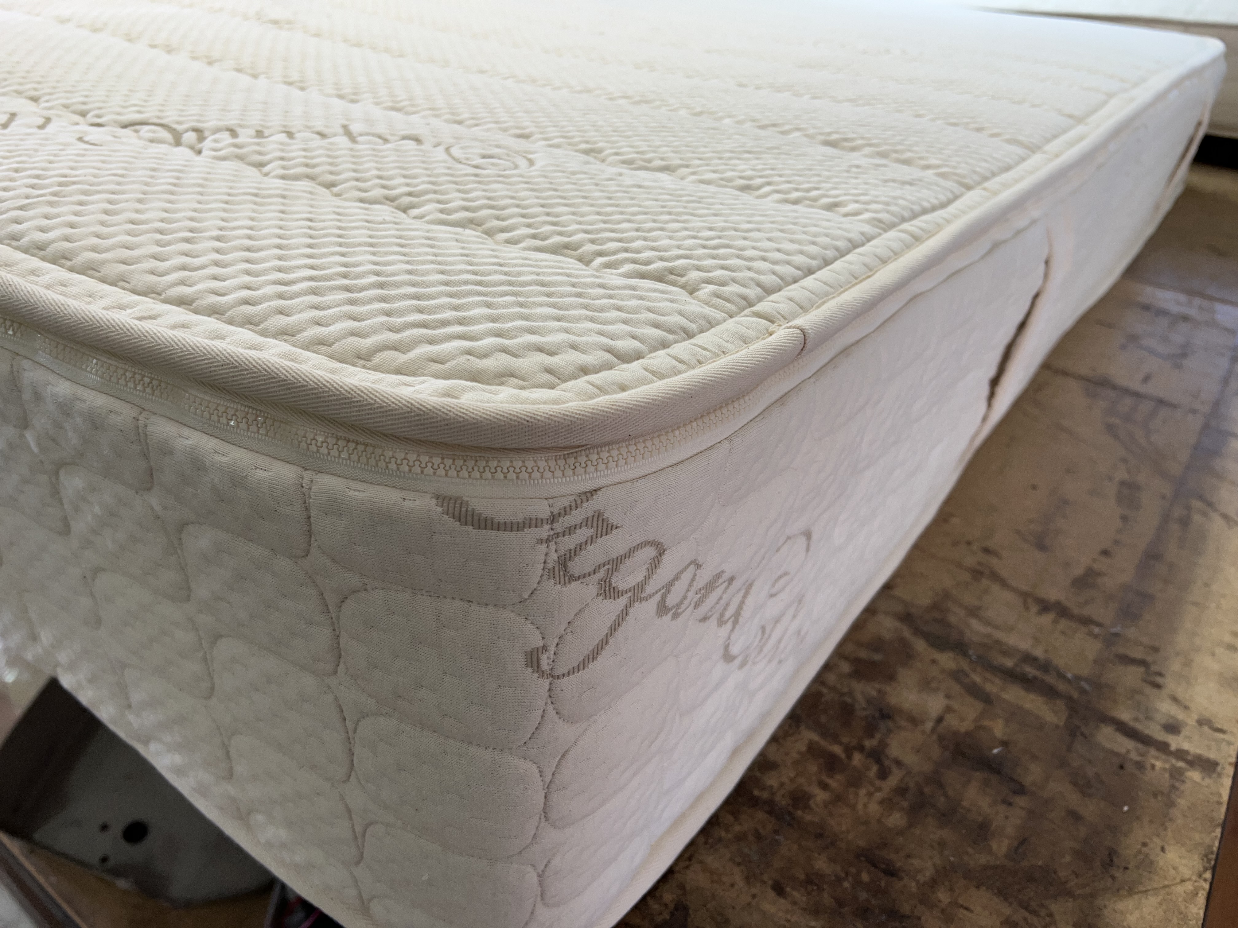 Mesa Organic Latex Mattress